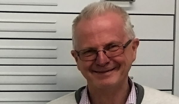 Gary Janes at ALGA, South Yarra, 2017 (Photo: Kathy Sport)